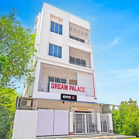 Super Hotel O Ruby Near Acropolis Mall Kalkutta Exterior foto