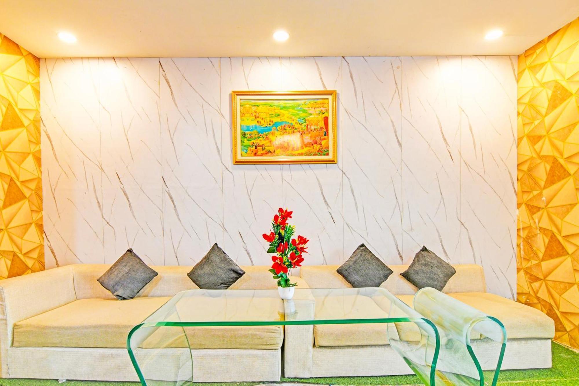 Super Hotel O Ruby Near Acropolis Mall Kalkutta Exterior foto
